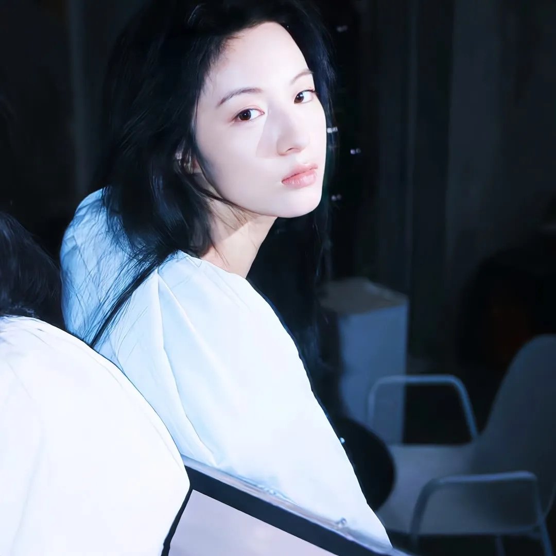天使与怨灵
